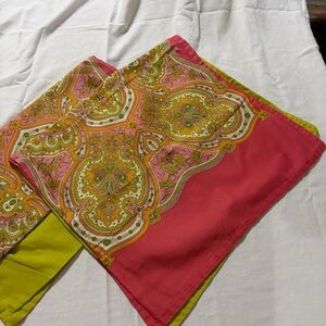 Echo king size paisley pillow shams